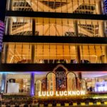 Lulu Mall Lucknow: लखनऊ के Lulu मॉल के बाहर बवाल, हनुमान चालीसा पढ़ने पहुंचे लोग