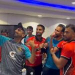 Asia Cup 2022: मैच हराने के बाद उसी टीम के ड्रेसिंग रूम में जाकर खिलाड़ियों से मिले गले- VIDEO