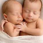 महिला ने दिया जुड़वां बच्चों को जन्म, पर दोनों के पिता अलग!