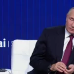 रूसी राष्ट्रपति पुतिन बीमार! बैठक में असहज हुए, थपथपाने लगे अपने पैर