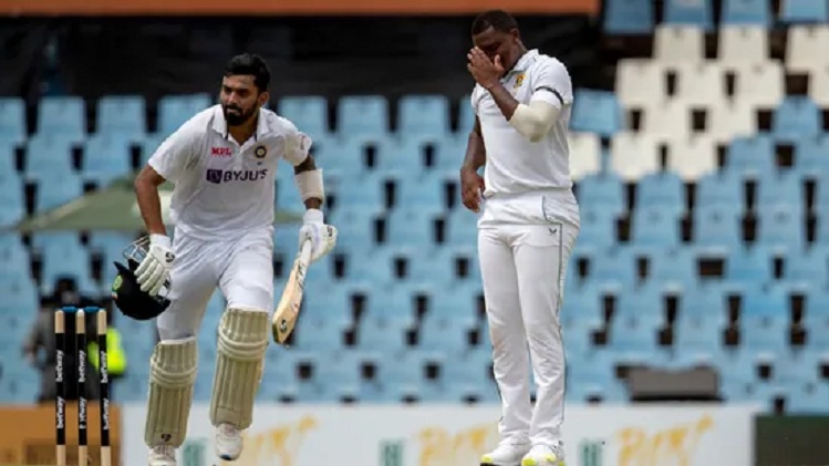 IND vs SA 1st Test: टीम इंडिया के नाम रहा पहला दिन, तीन विकेट खोकर बनाए 272 रन