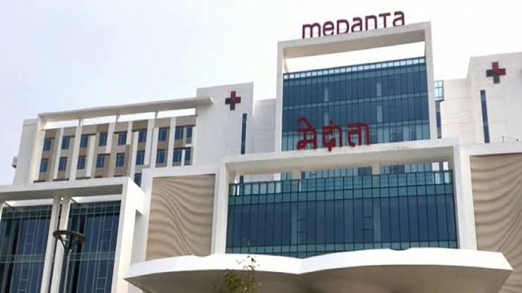 लखनऊ: मेदांता अस्पताल के 33 मेडिकल स्टाफ कोरोना पॉजिटिव