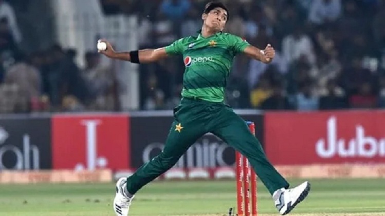 पाकिस्तान के इस तेज गेंदबाज पर लगा बैन, गलत बॉलिंग एक्शन आया सामने