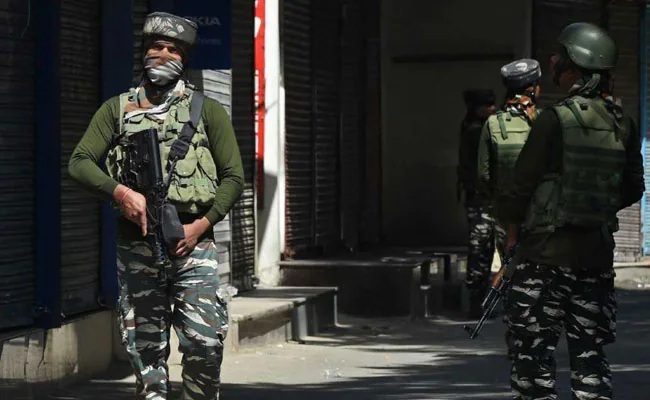 Baramulla Encounter: सुरक्षाबलों ने बारामुला मुठभेड़ में 3 विदेशी आतंकियों सहित पांच को किया ढेर