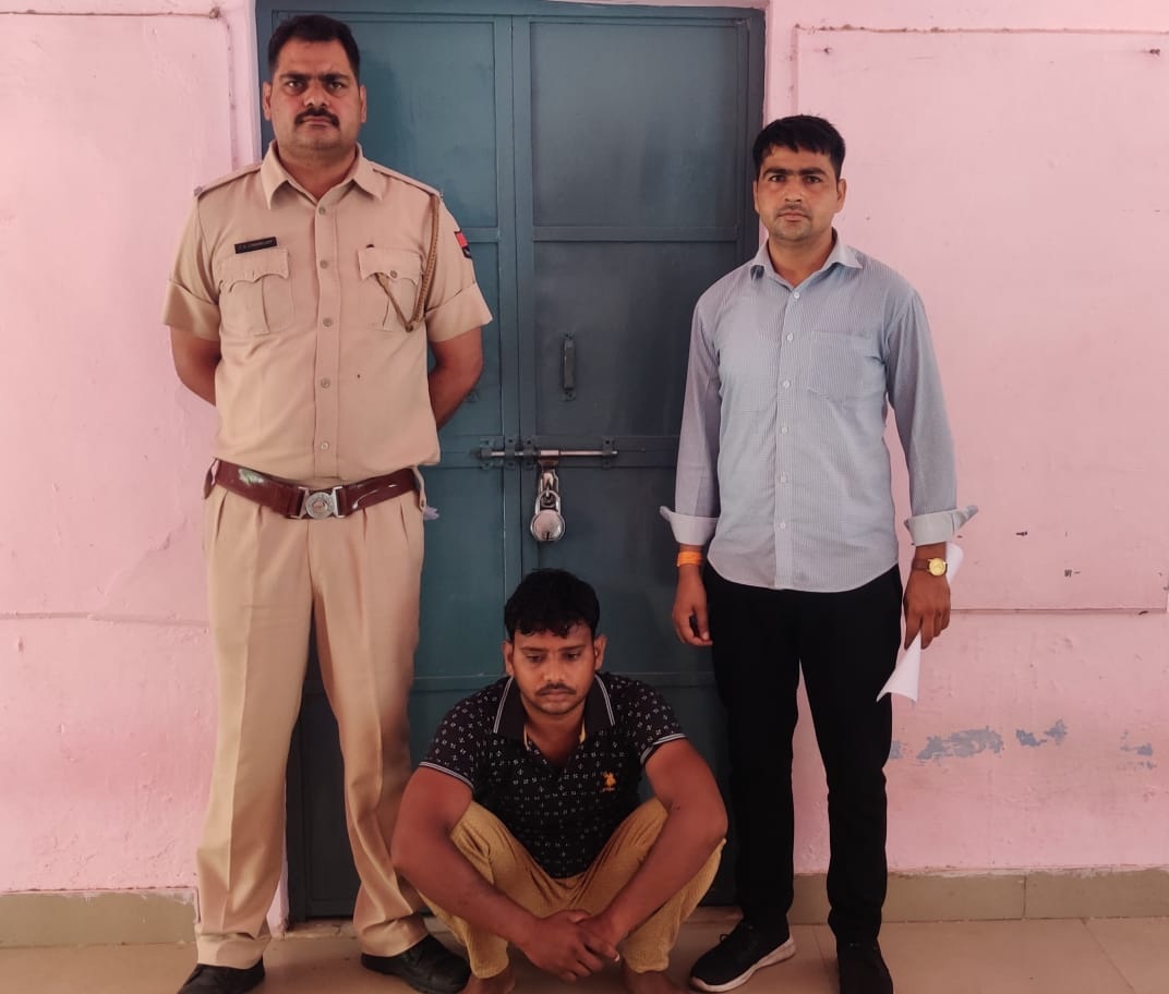 कंचनपुर पुलिस की कार्रवाई, 2 वर्ष से फरार मुलजिम सोनू कुशवाह किया को अरेस्ट