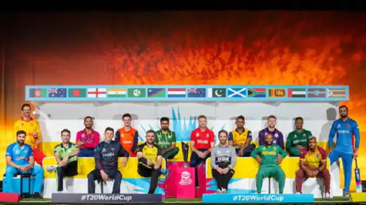 T20 World Cup 2022: सभी 16 कप्तानों के फोटोशूट में रोहित शर्मा हुए ‘साइड’, फैंस ने किए मजेदार कमेंट्स