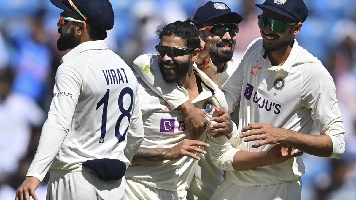 भारत-AUS के पहले टेस्ट में ही बवाल, इस खिलाड़ी पर लगा बॉल से छेड़छाड़ का आरोप, जानें पूरा मामला