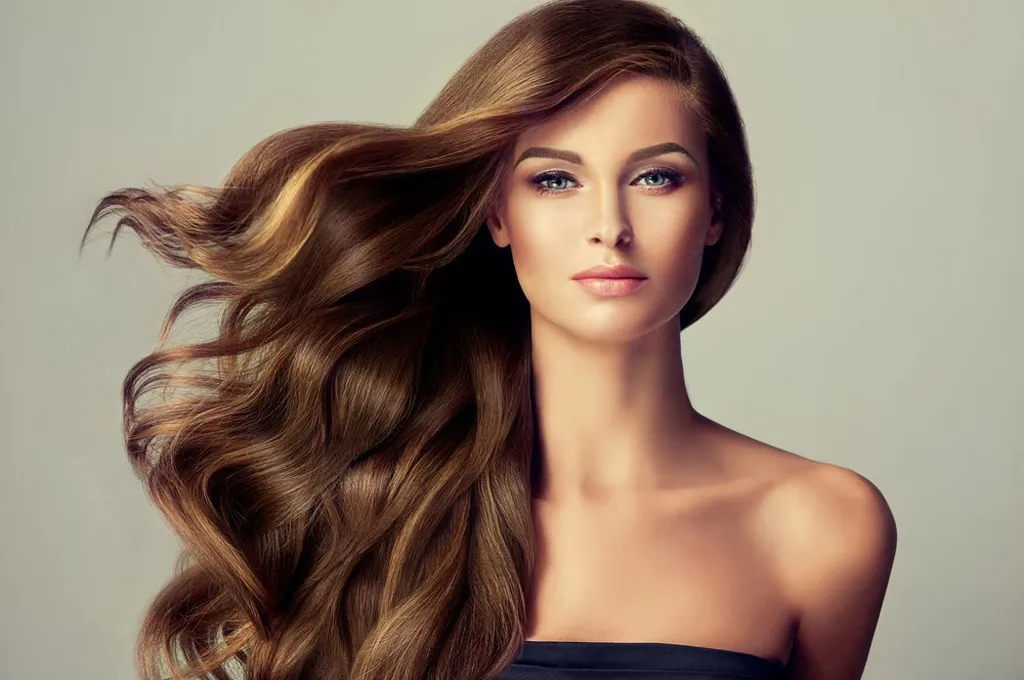 Hair Care Tips: लंबे और खूबसूरत बाल पाने के लिए हेयर केयर में इस तरह करें आंवले का इस्तेमाल !