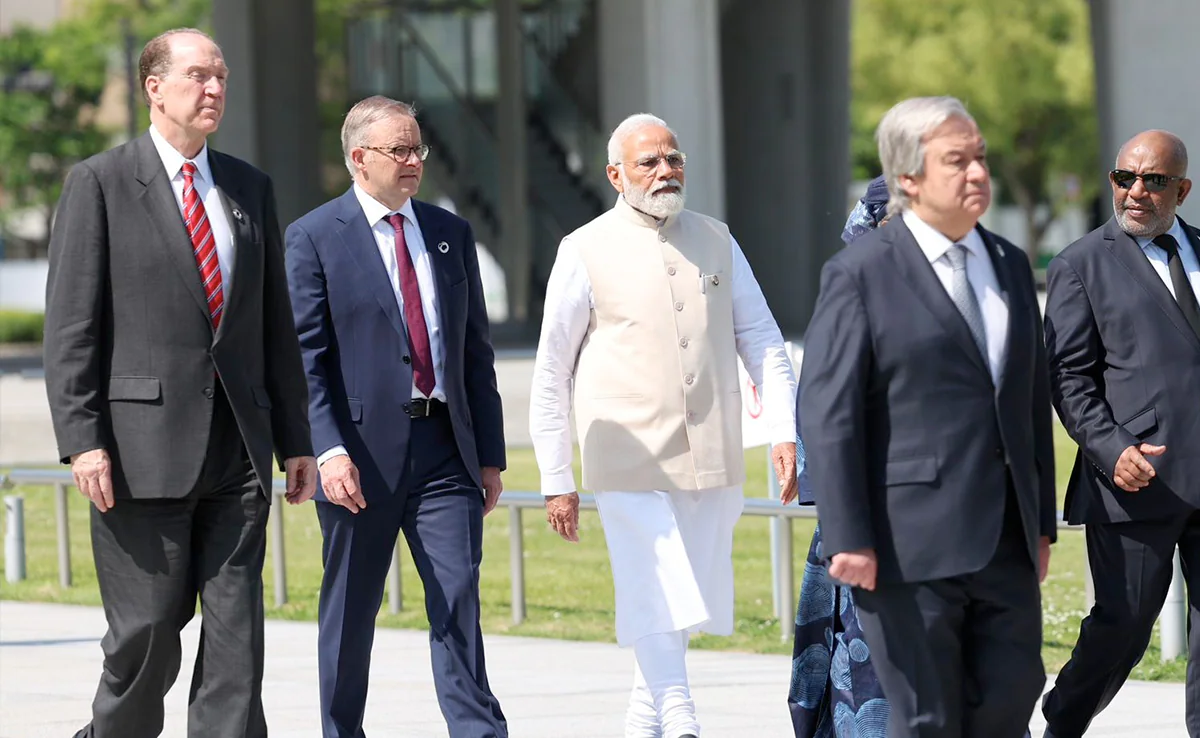PM मोदी ने जी7 शिखर सम्मेलन में पहनी रिसाइकिल सामग्री से बनी खास जैकेट
