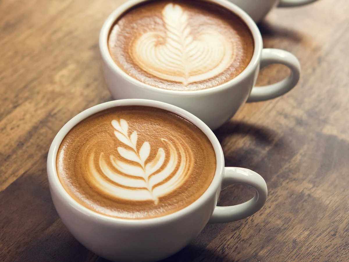 Health Care Tips: अगर आप भी जरूरत से ज्यादा मात्रा में करते हैं कॉफी का सेवन, हो सकते है कई नुकसान !