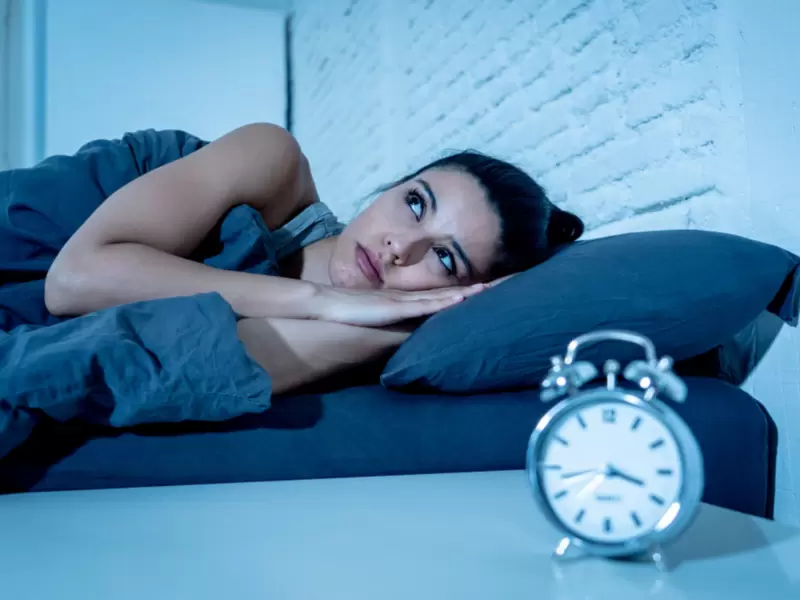 Health Care Tips: रात को नींद न आने की समस्या से रहते हैं परेशान तो डाइट में इन फूड्स को करें शामिल, मिलेगी राहत !