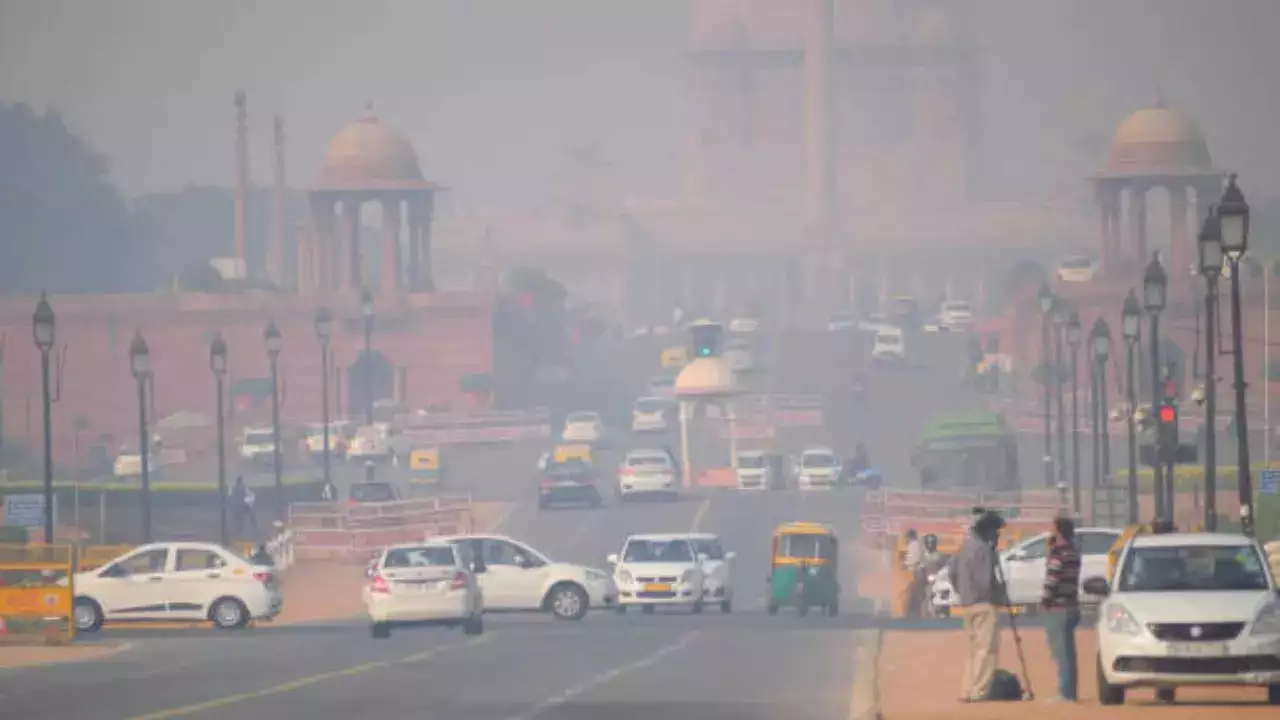 Delhi School Closed: बढ़ते प्रदूषण पर केजरीवाल सरकार का फैसला, दिल्ली में पांचवीं तक सभी स्कूल दो दिन बंद