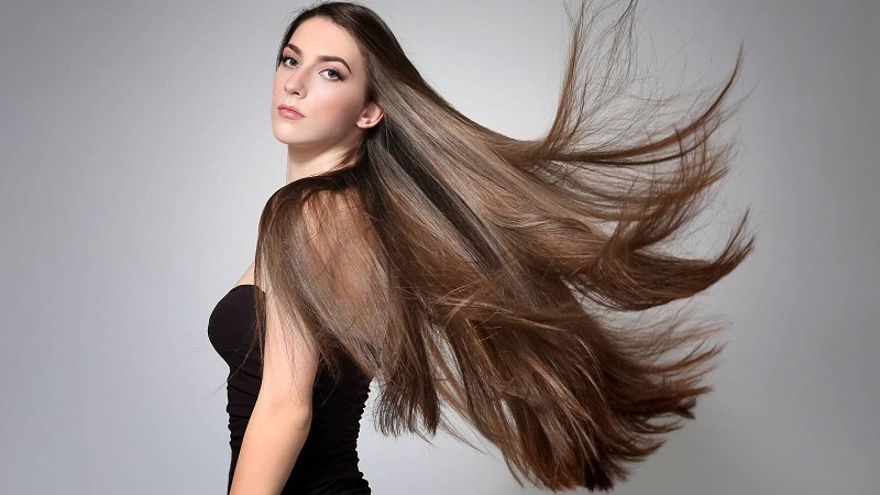 Hair Care Tips: बालों को लंबा और घना बनाने के लिए अपनाए ये आसान तरीके, हर हेयर स्टाइल में दिखेंगी खूबसूरत !